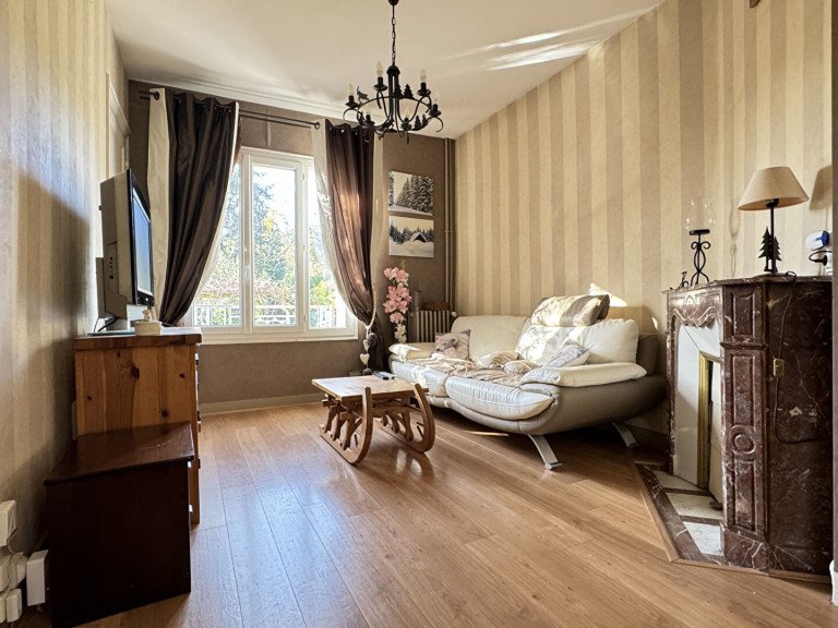Location Maison - 4 Pièces - 2 chambres - 77 m2 (BURES SUR YVETTE 91)