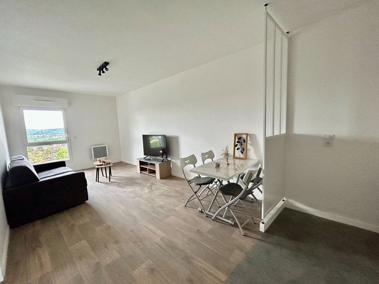Location Appartement - 2 Pièces - 1 chambre - 43 m2 (PALAISEAU 91)