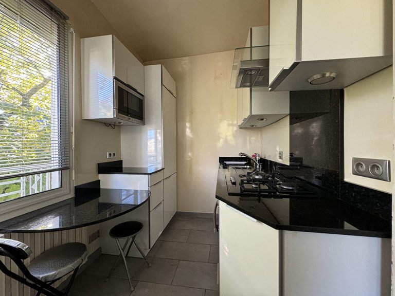 Location Maison - 4 Pièces - 2 chambres - 77 m2 (BURES SUR YVETTE 91)