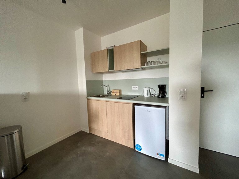 Location Appartement - 2 Pièces - 1 chambre - 43 m2 (PALAISEAU 91)
