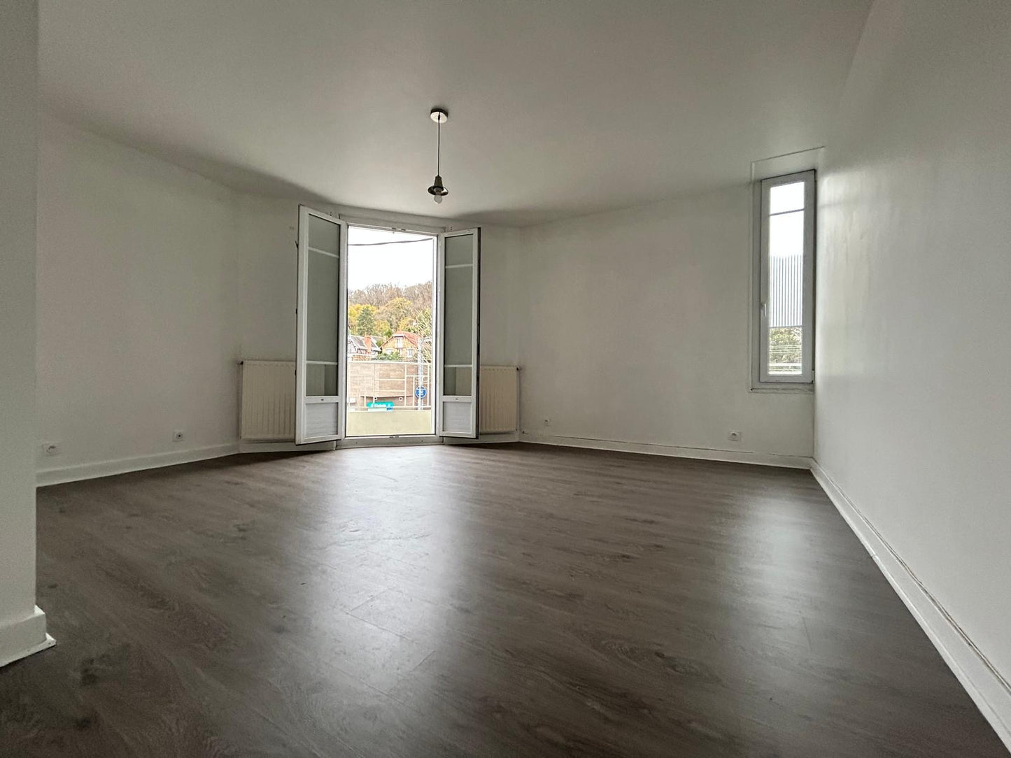 À LOUER - APPARTEMENT 3 PIÈCES - PALAISEAU 54,10 m2